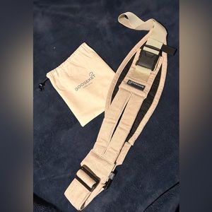 Gooseket/ toddler carrier, good support